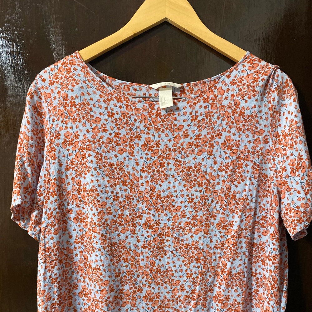 H&M- Womes Blouse Size 14